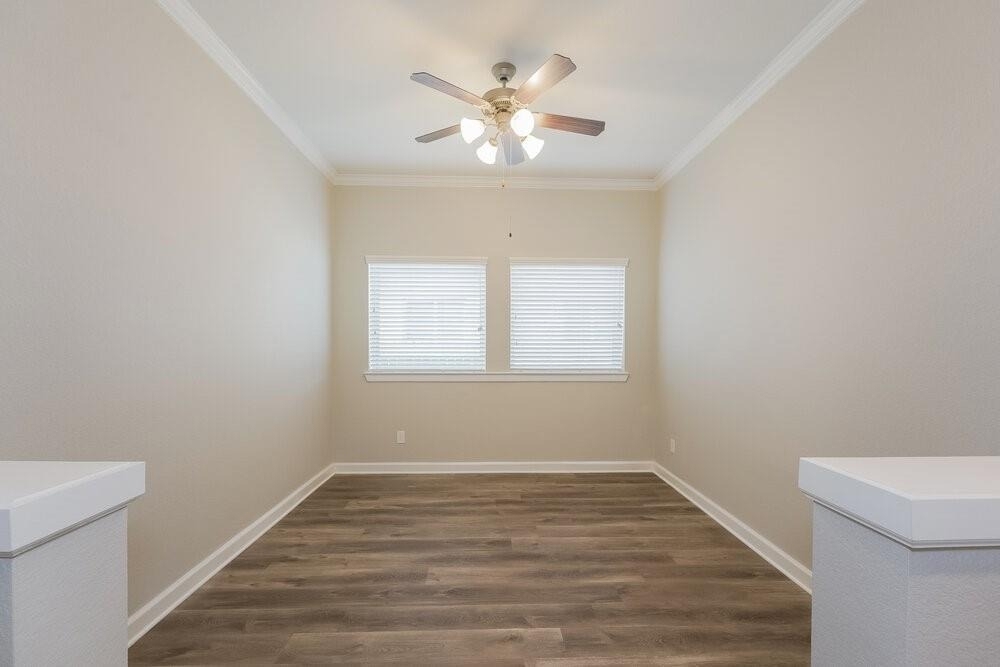 415 Rocky Briar Court - Photo 5