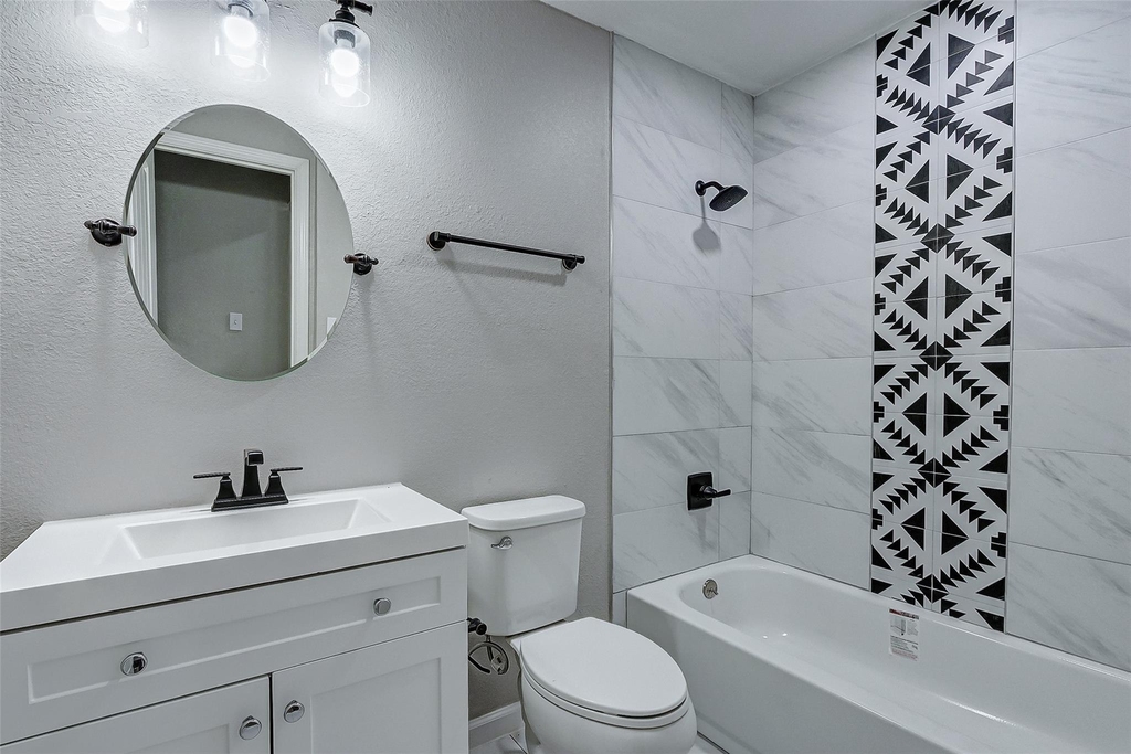 5914 Carew Street - Photo 35
