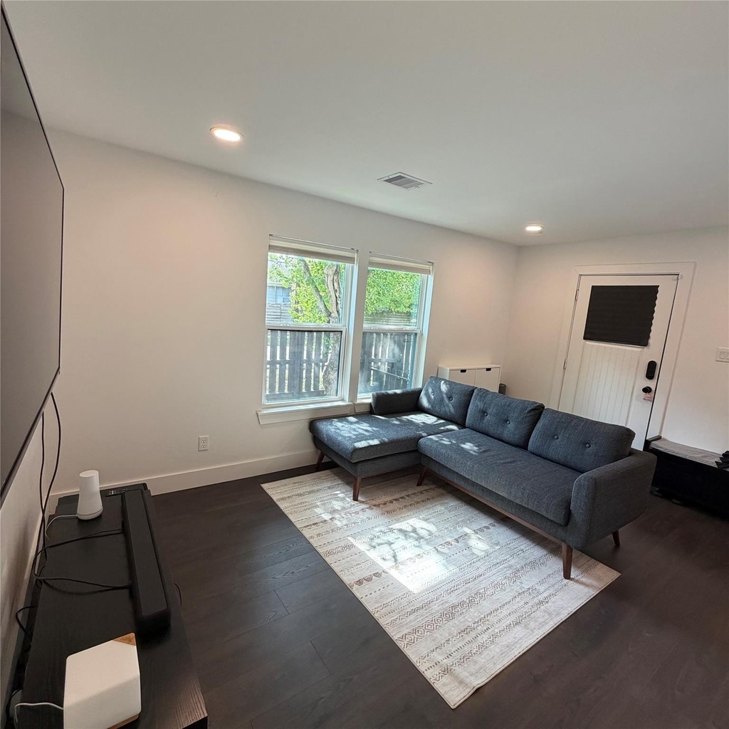 4208 Arlington Street - Photo 10