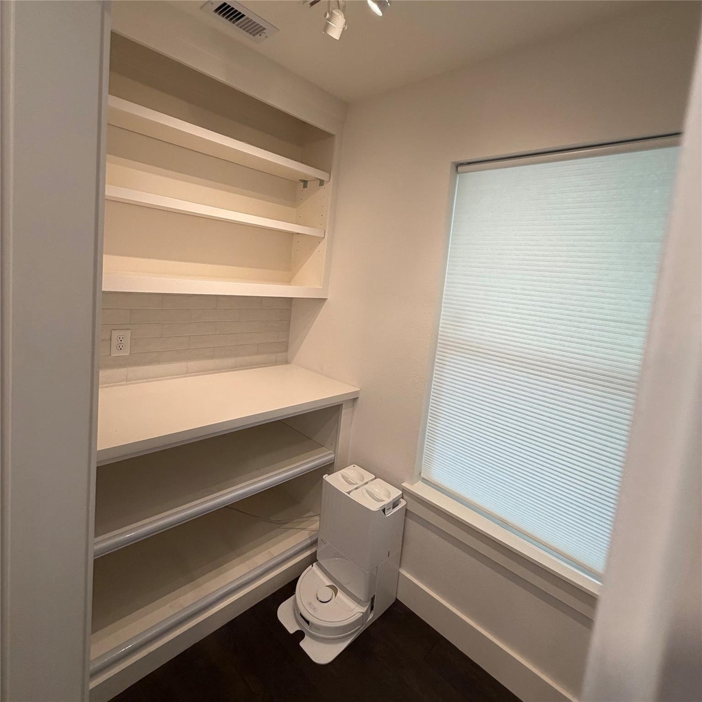 4208 Arlington Street - Photo 5