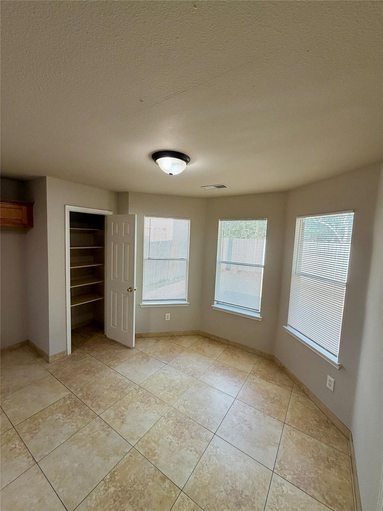 3715 Lindenfield Drive - Photo 13