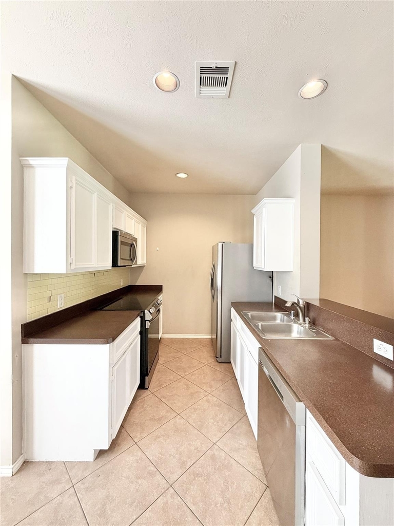 1828 Wheeler Street - Photo 9