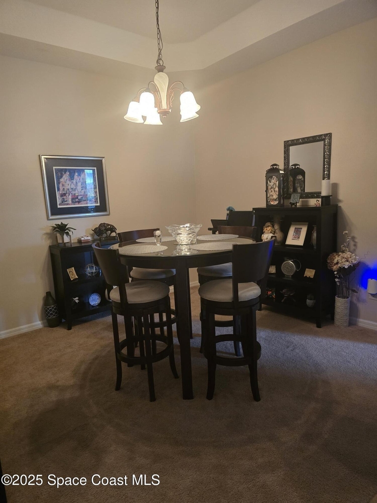 1749 Tullagee Avenue - Photo 9