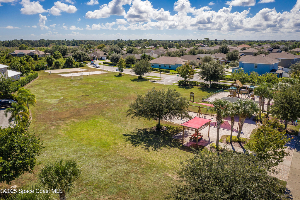 1749 Tullagee Avenue - Photo 68