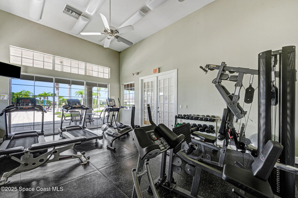 1749 Tullagee Avenue - Photo 43