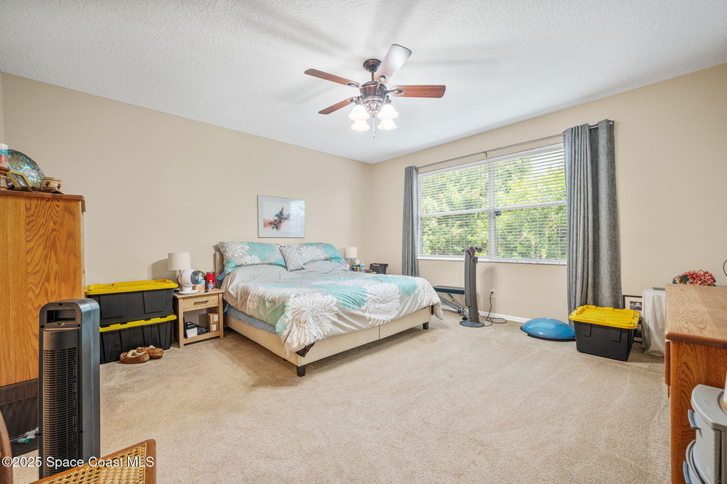1749 Tullagee Avenue - Photo 15