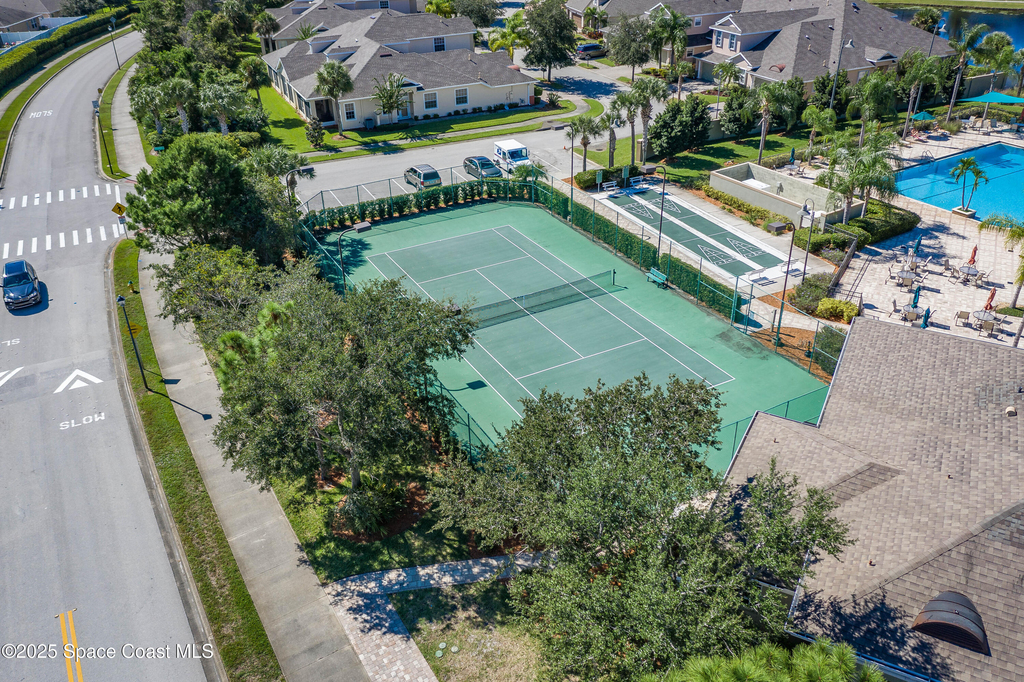 1749 Tullagee Avenue - Photo 73
