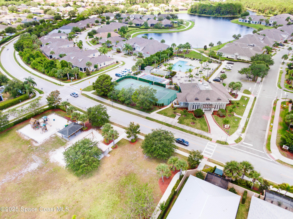 1749 Tullagee Avenue - Photo 74
