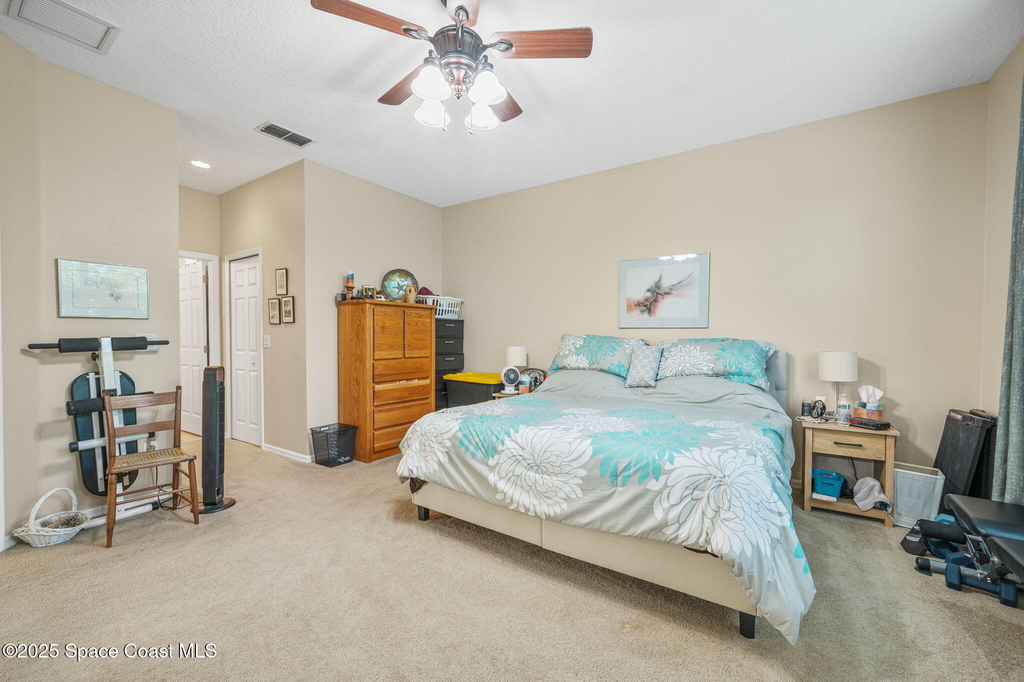 1749 Tullagee Avenue - Photo 18