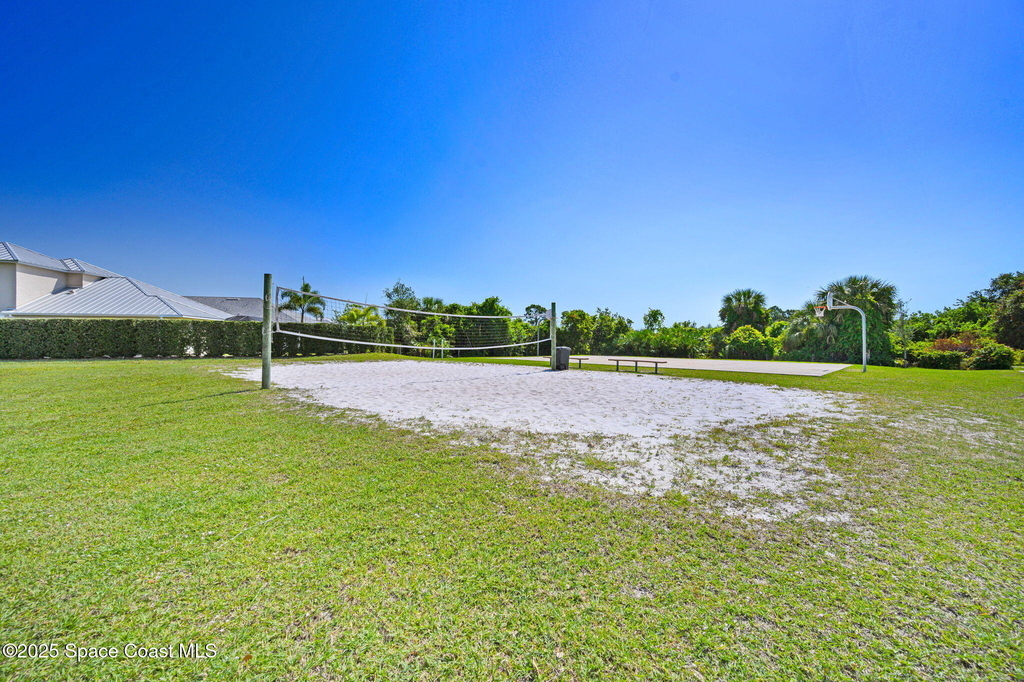 1749 Tullagee Avenue - Photo 51