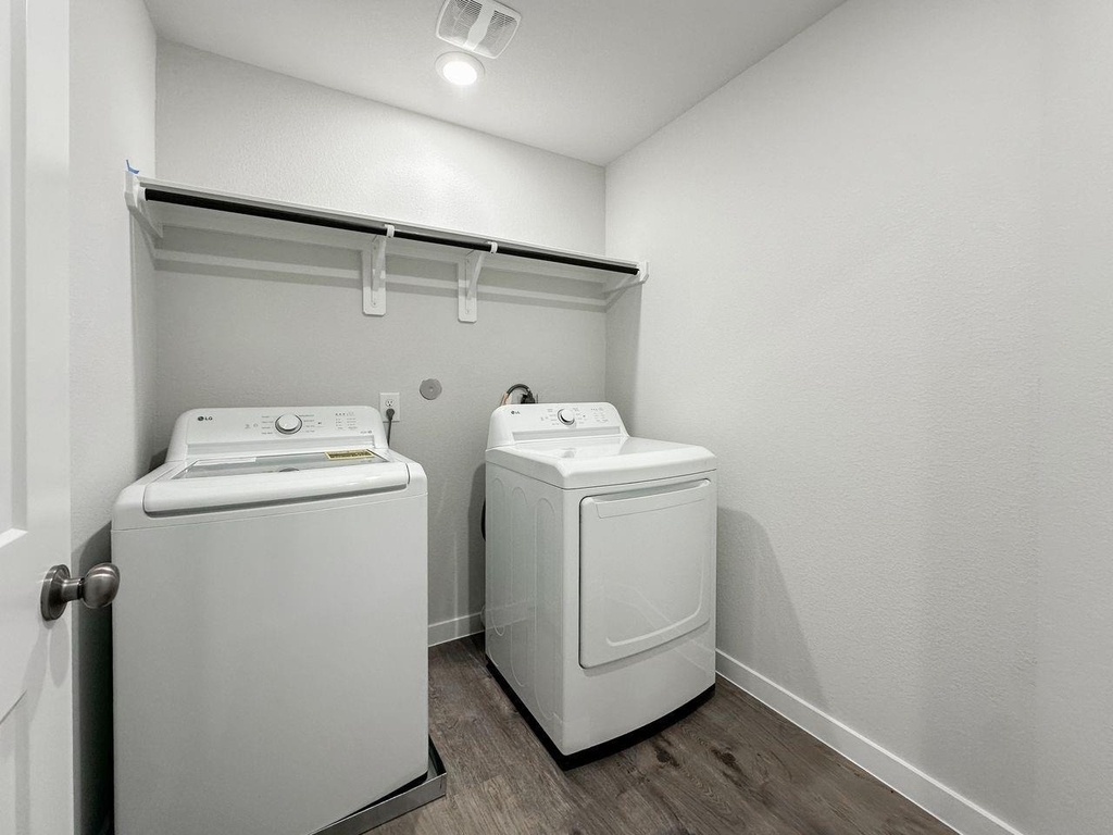 7934 Alset Dr - Photo 8
