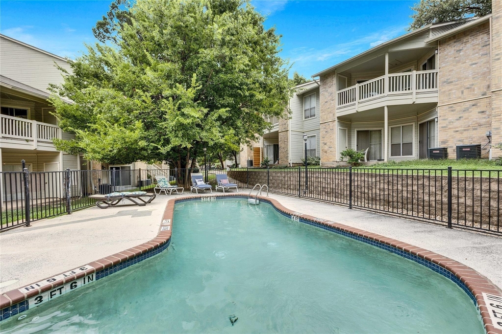 2450 Wickersham Lane - Photo 18