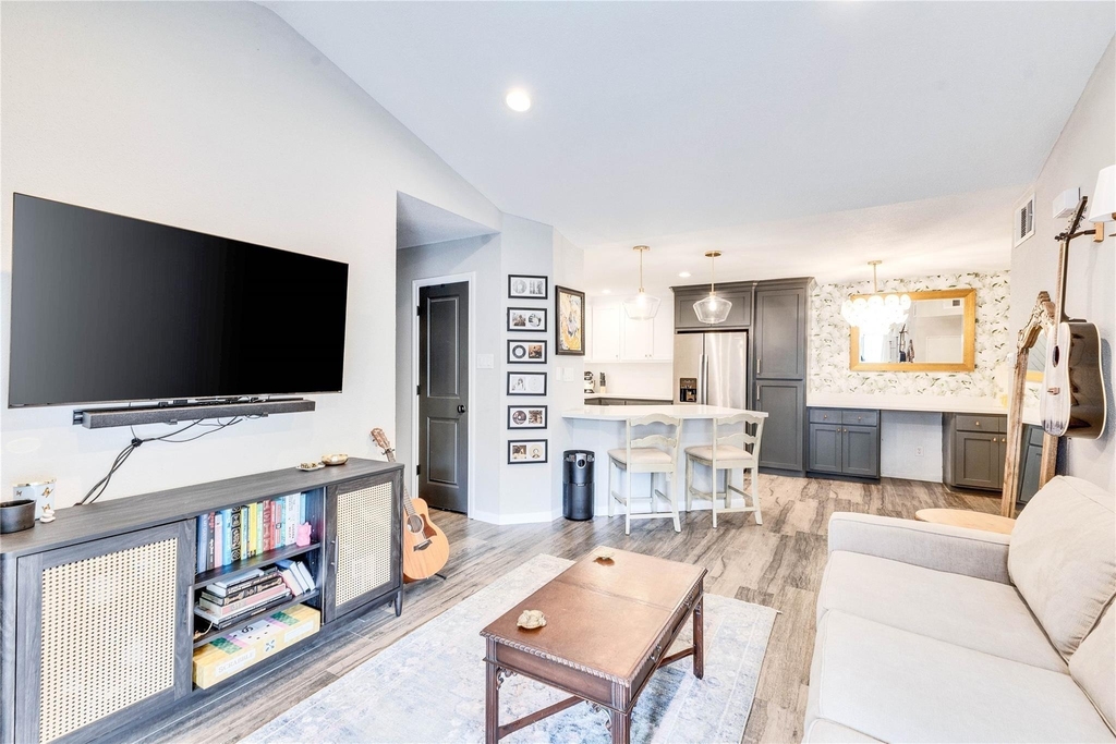 2450 Wickersham Lane - Photo 3