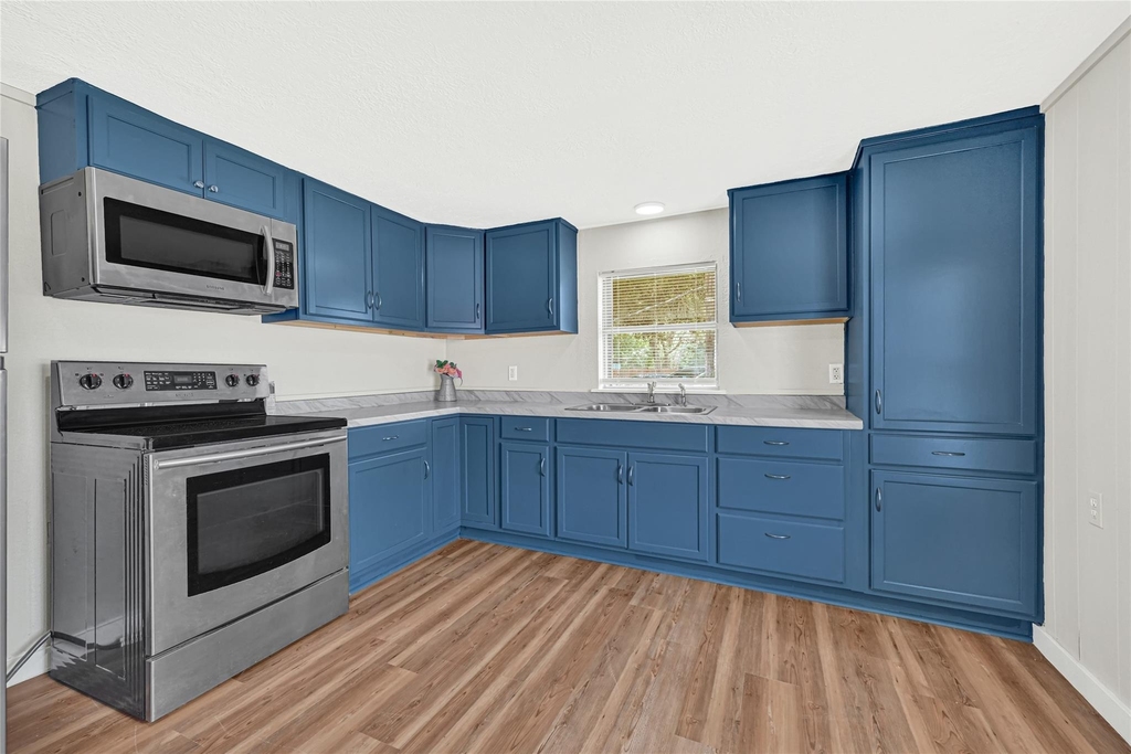 4568 Dunnam Road - Photo 5