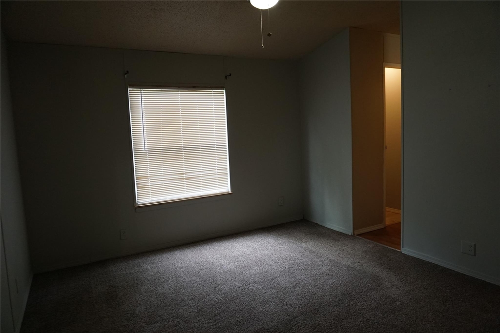 8786 Scarlet Oak - Photo 13