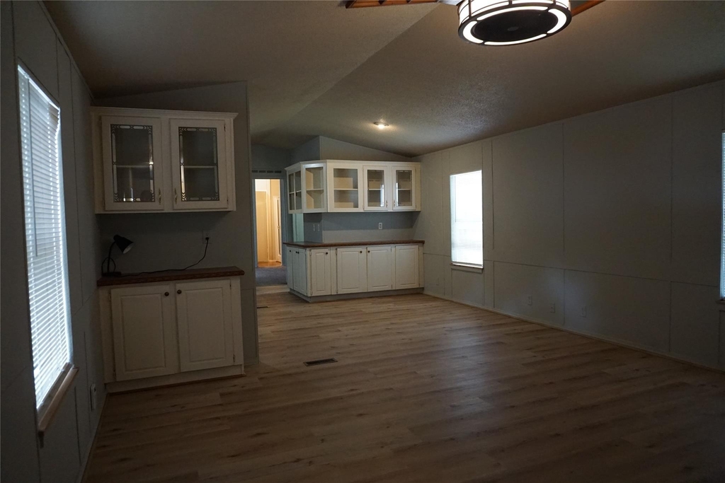 8786 Scarlet Oak - Photo 5