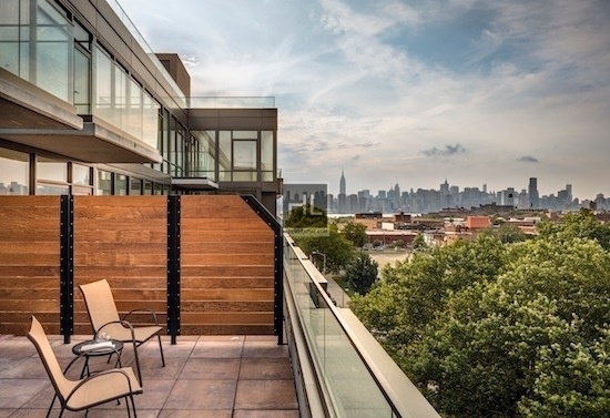 Bedford Avenue - Photo 3