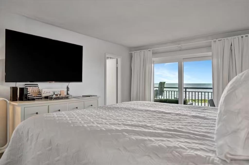 1270 Gulf Boulevard - Photo 9