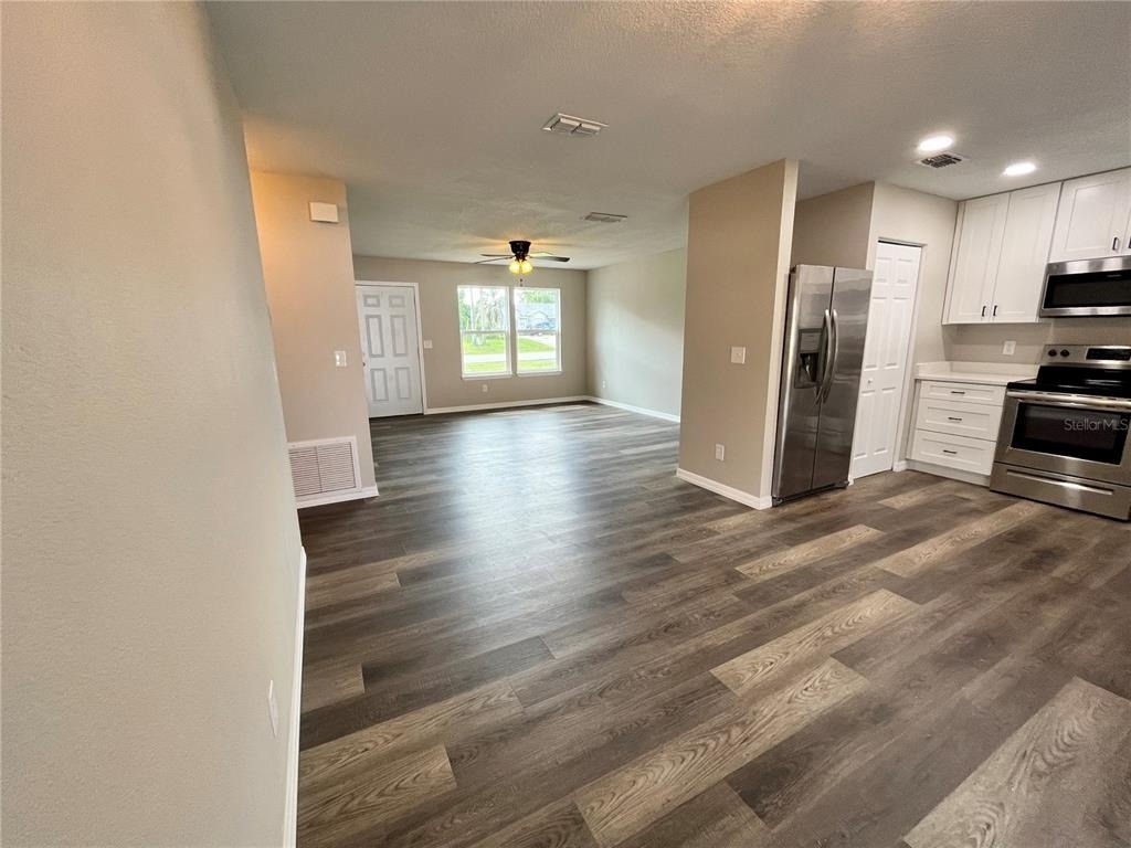 1494 Courtland Boulevard - Photo 4