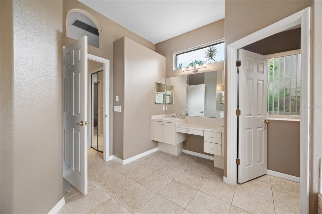 10675 Park Place Drive - Photo 26