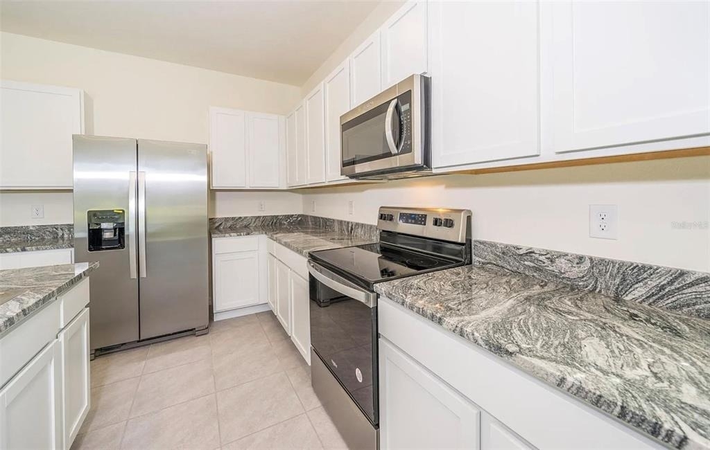 1623 Hubbell Road - Photo 6
