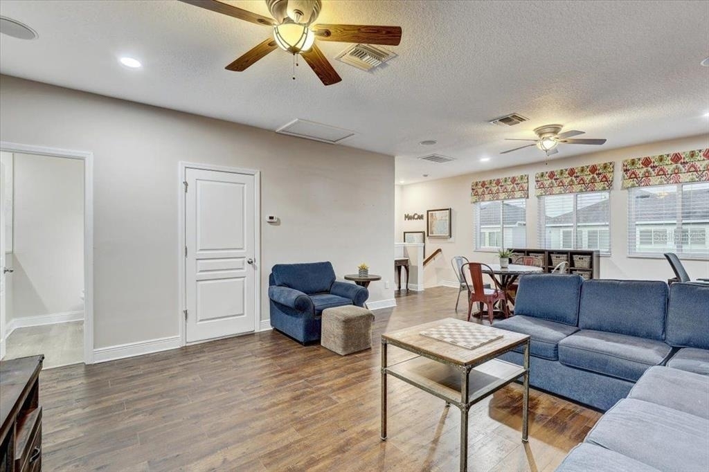 7209 Meeting House Lane - Photo 36