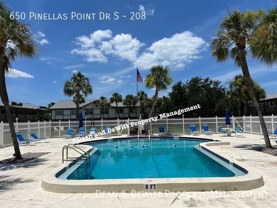 650 Pinellas Point Drive S - Photo 4