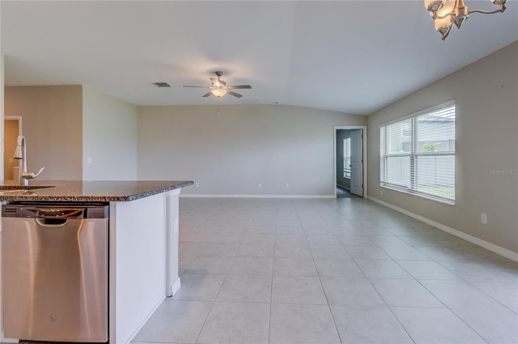 8694 Parsons Hill Boulevard - Photo 5