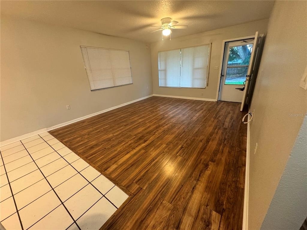 2896 Meadow Lake Avenue - Photo 13