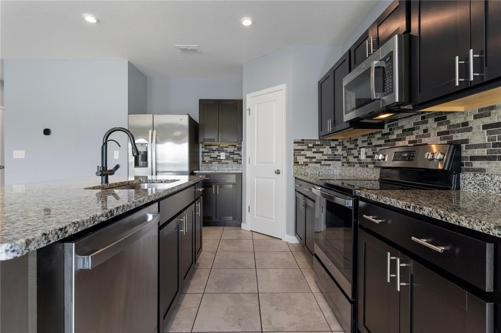 1582 Finnigan Circle - Photo 10