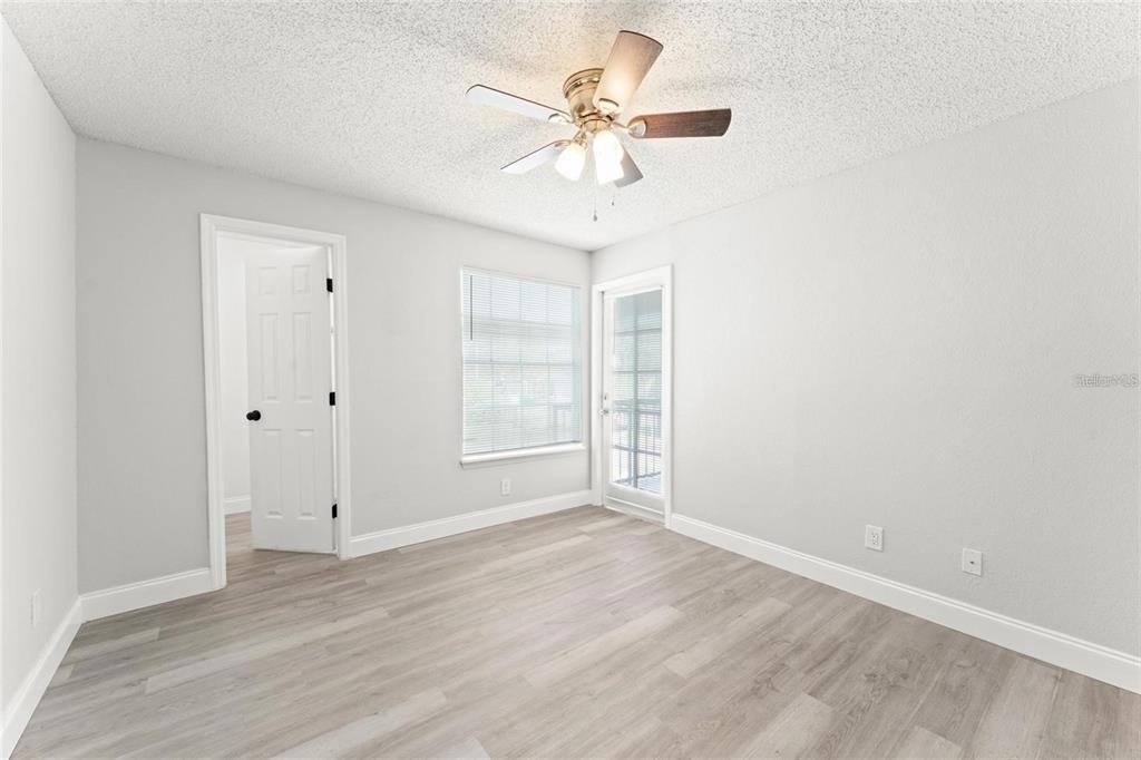 1932 Lake Atriums Circle - Photo 8