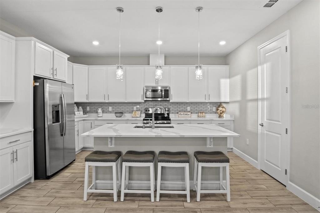 1804 Vista View Drive - Photo 2