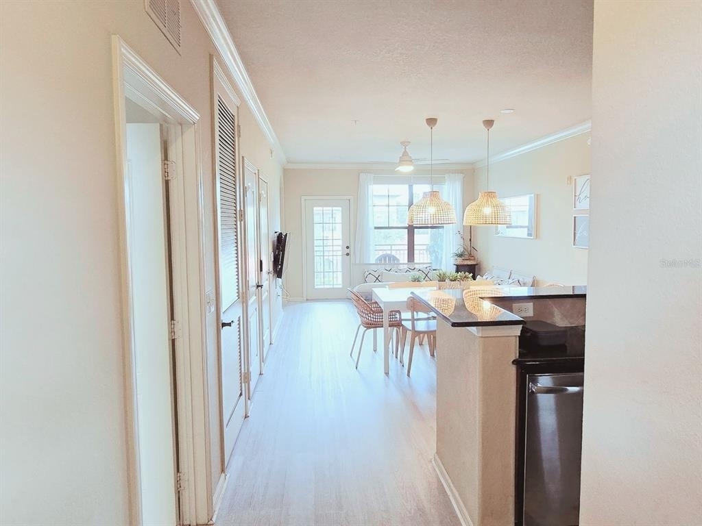 912 Charo Parkway - Photo 2