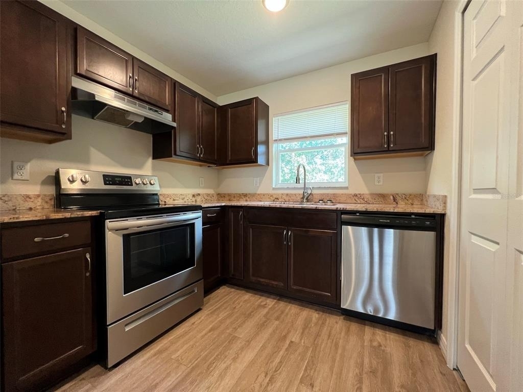 33 Poplar Road - Photo 16