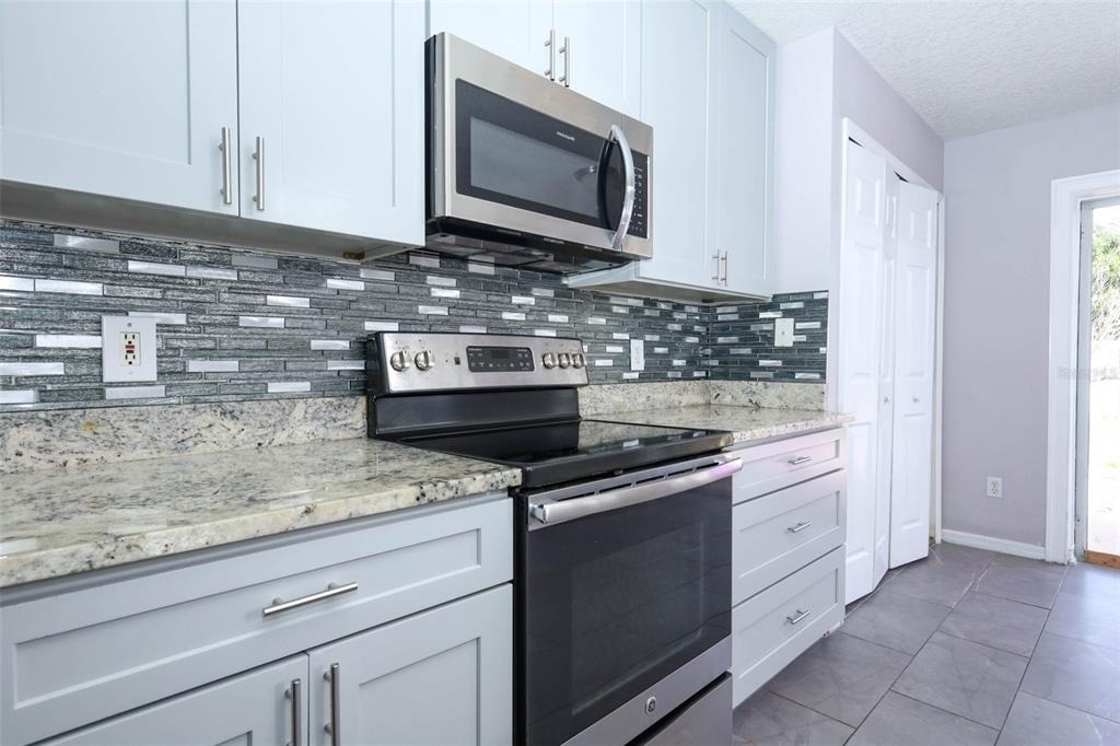 15219 Starleigh Road - Photo 6