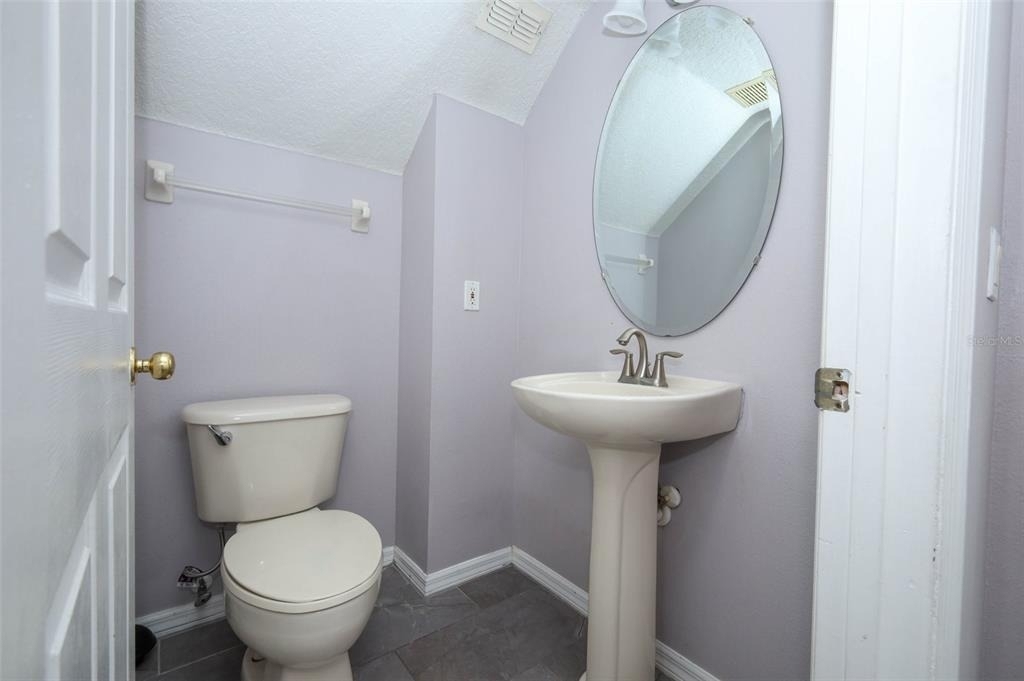 15219 Starleigh Road - Photo 9