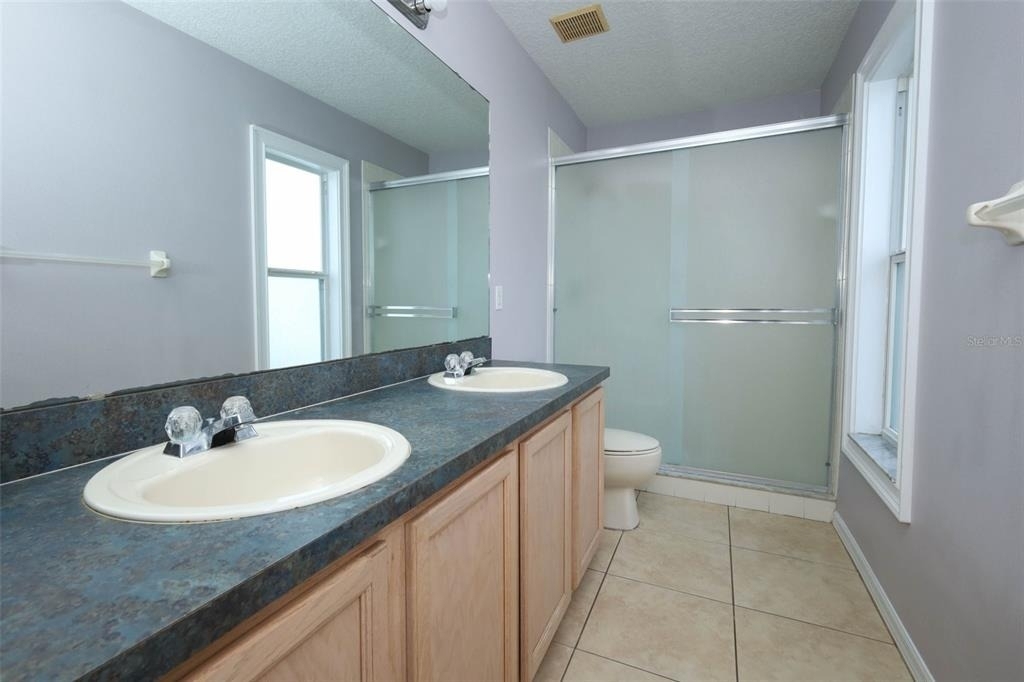 15219 Starleigh Road - Photo 18