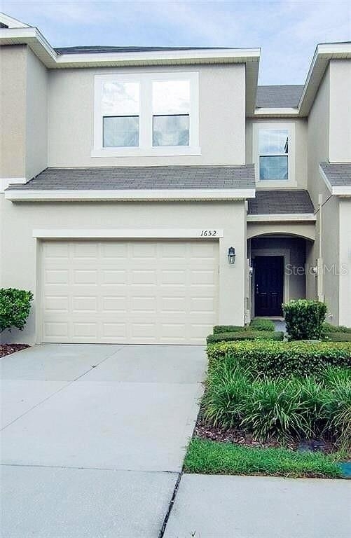 1652 Plumeria Place - Photo 0