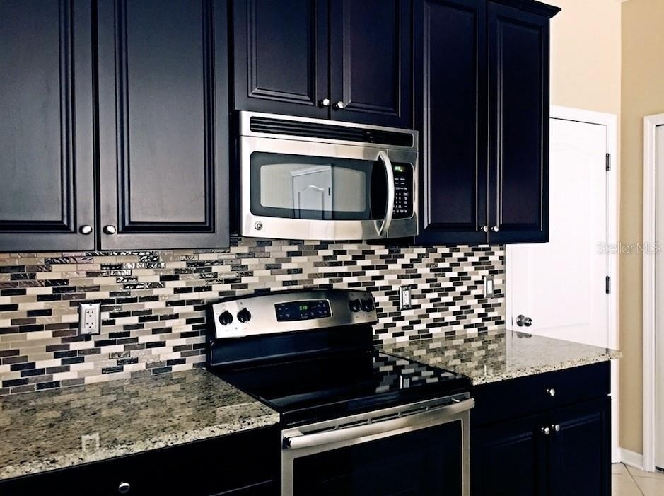 1652 Plumeria Place - Photo 7