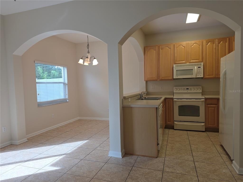 16661 Cedar Crest Drive - Photo 18