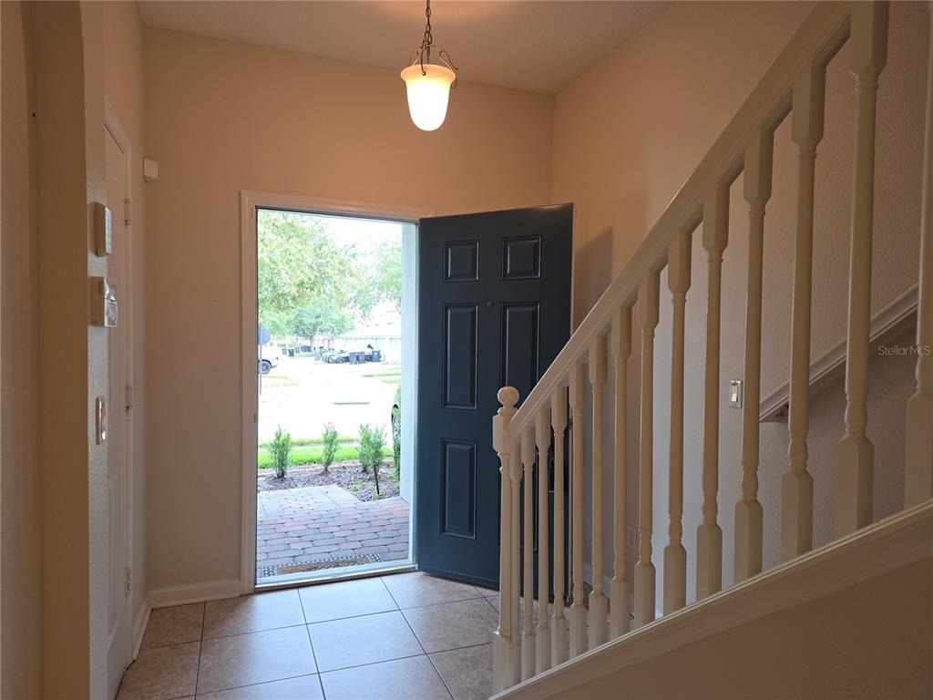 16661 Cedar Crest Drive - Photo 3