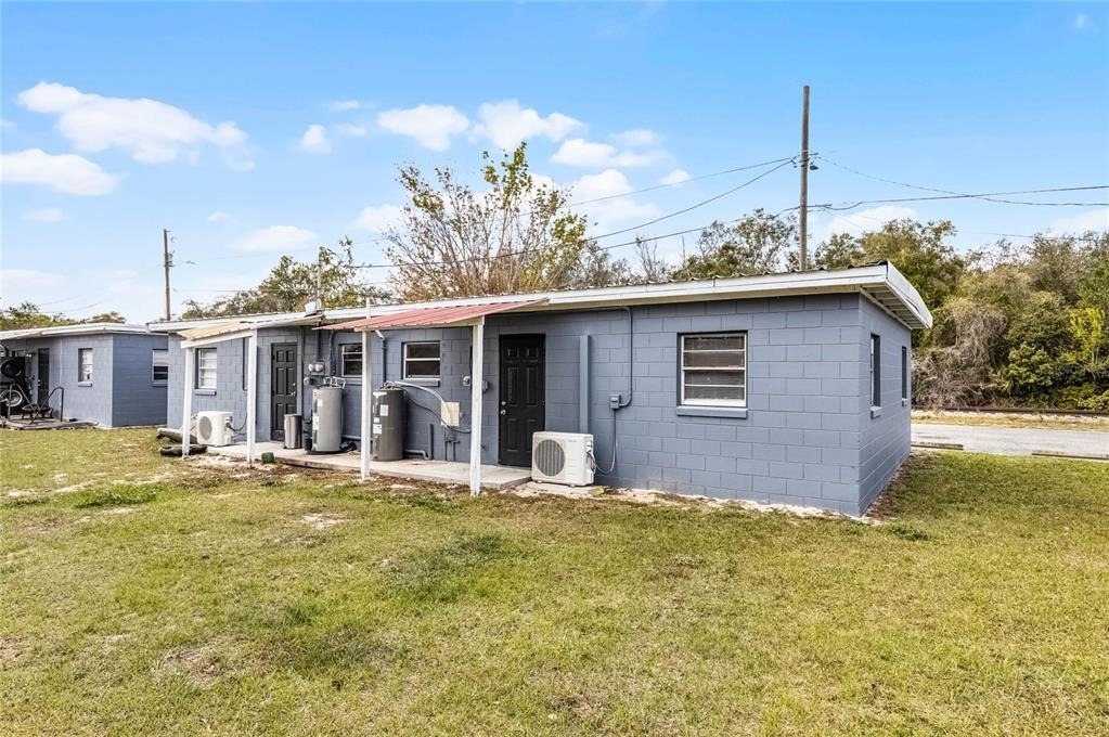 1086 Hibiscus Court - Photo 16