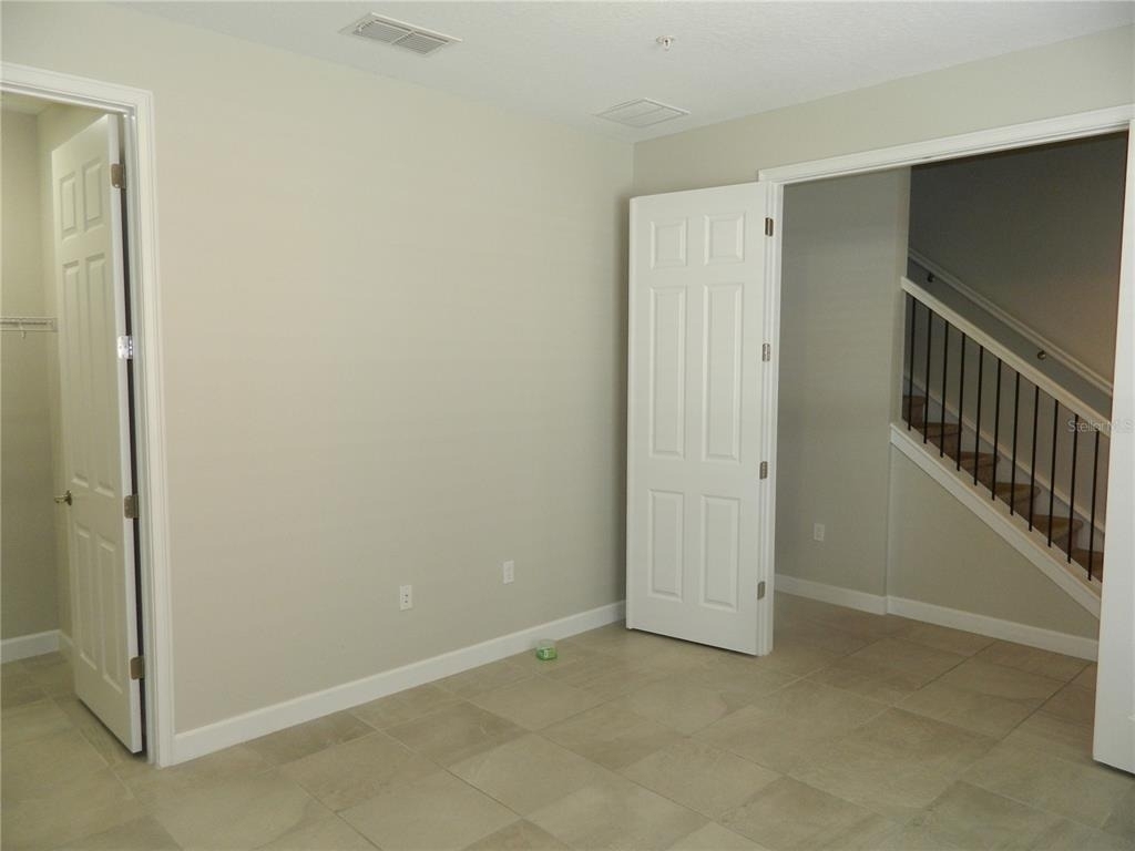 1330 Bolton Place - Photo 4