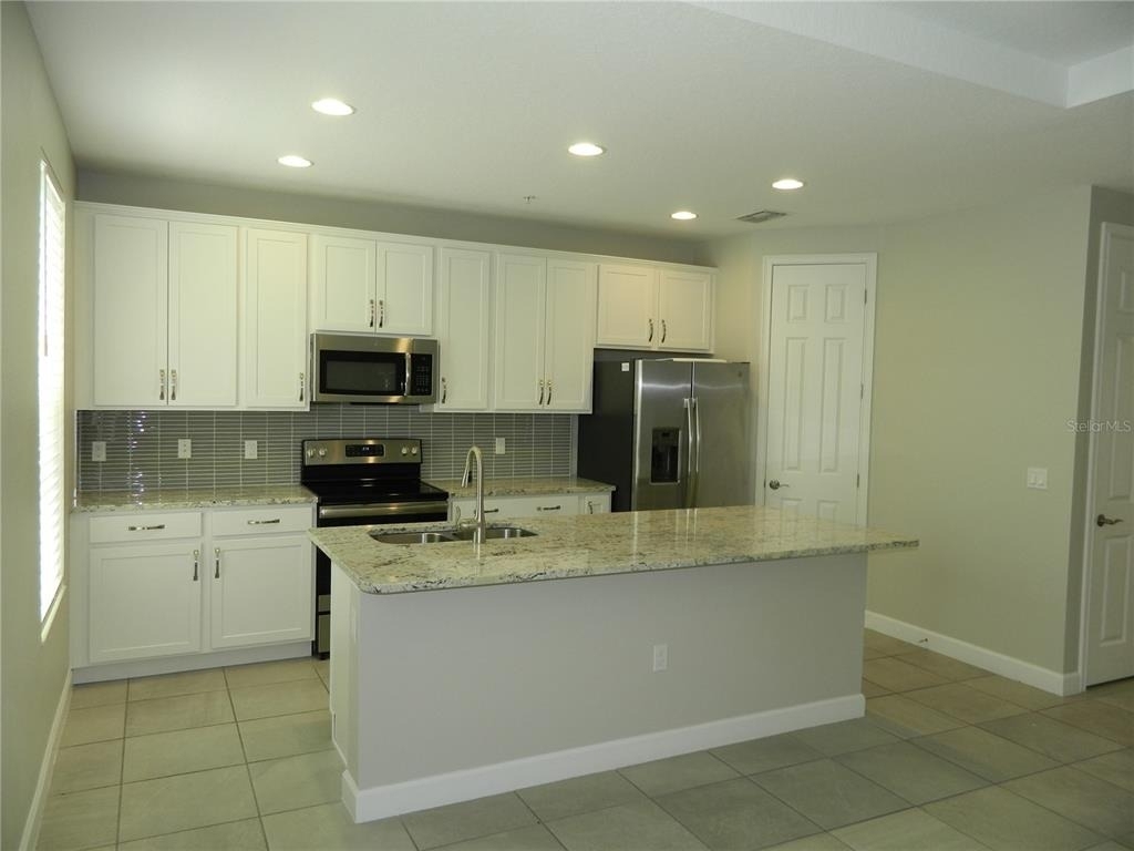 1330 Bolton Place - Photo 11