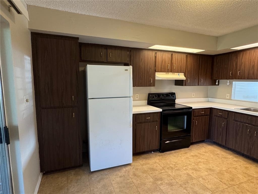 1241 Heritage Lane - Photo 9