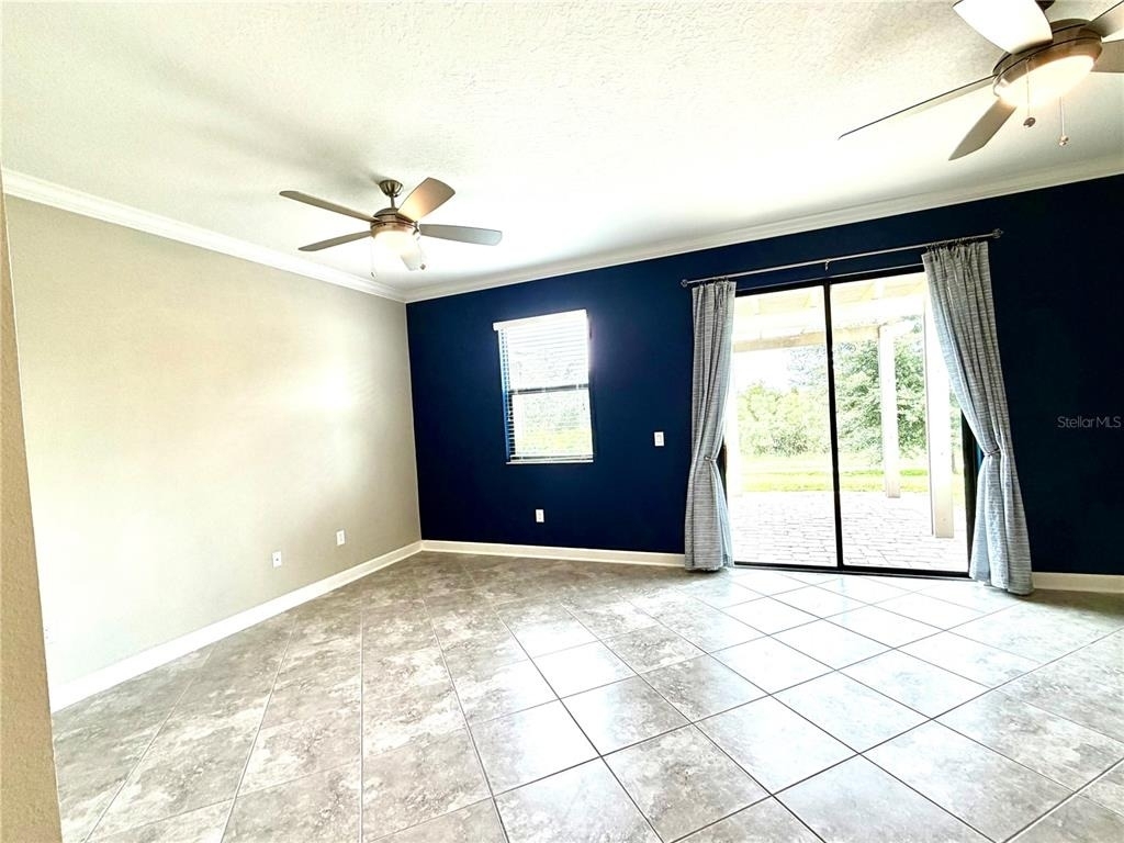 1344 Royal St George Boulevard - Photo 10