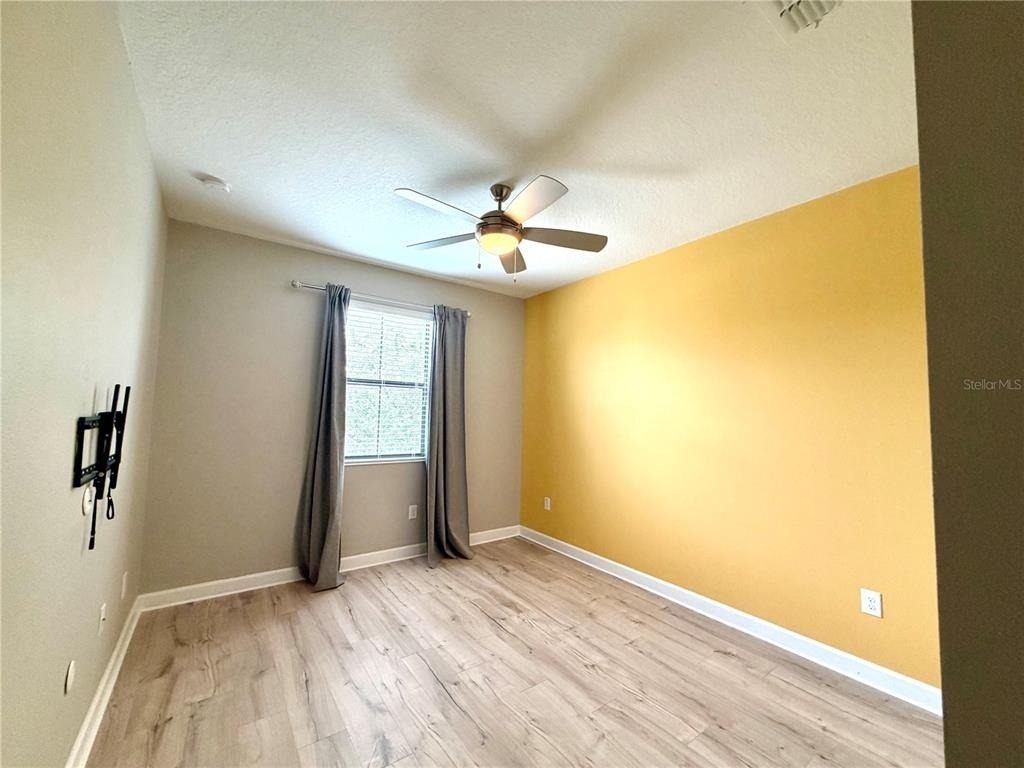 1344 Royal St George Boulevard - Photo 19
