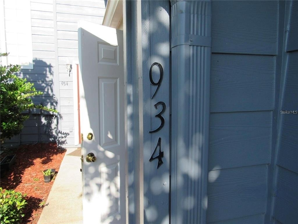 934 Caribbean Drive - Photo 11