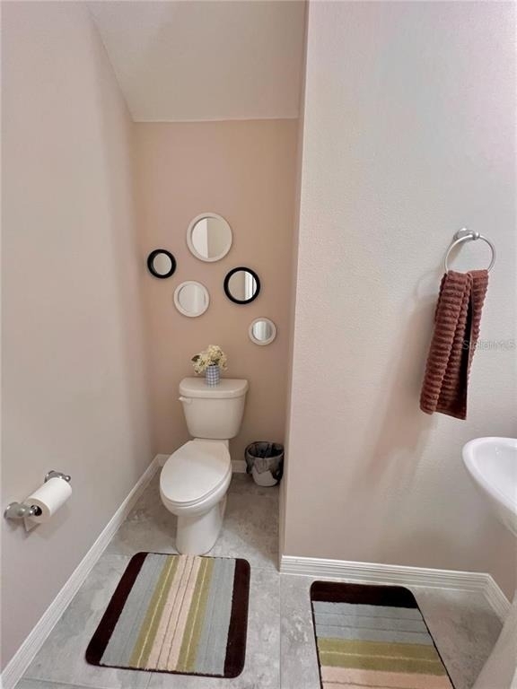 10007 Leyburn Court - Photo 4