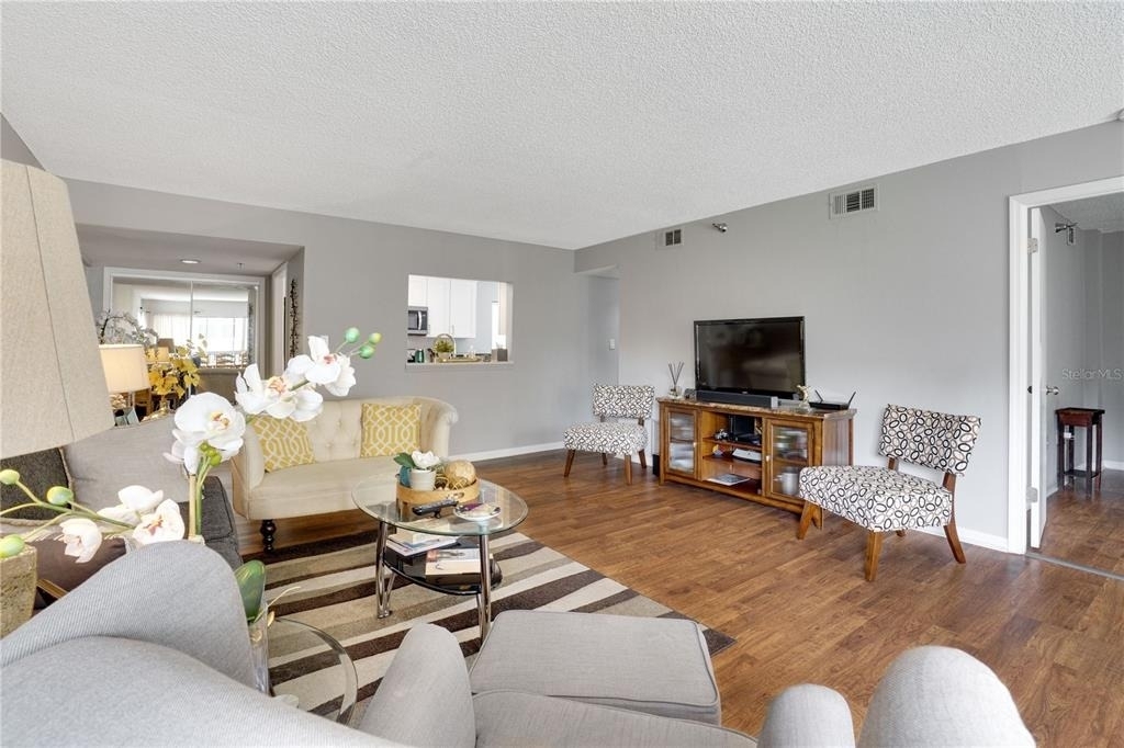 204 Quayside Circle - Photo 8